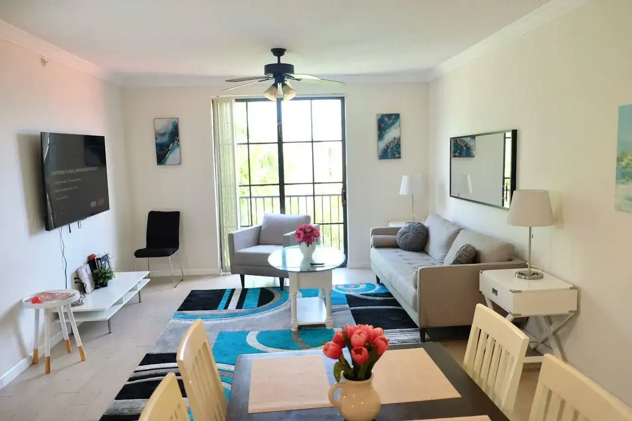 720 S Sapodilla Avenue # 514, West Palm Beach FL 33401 photo 5