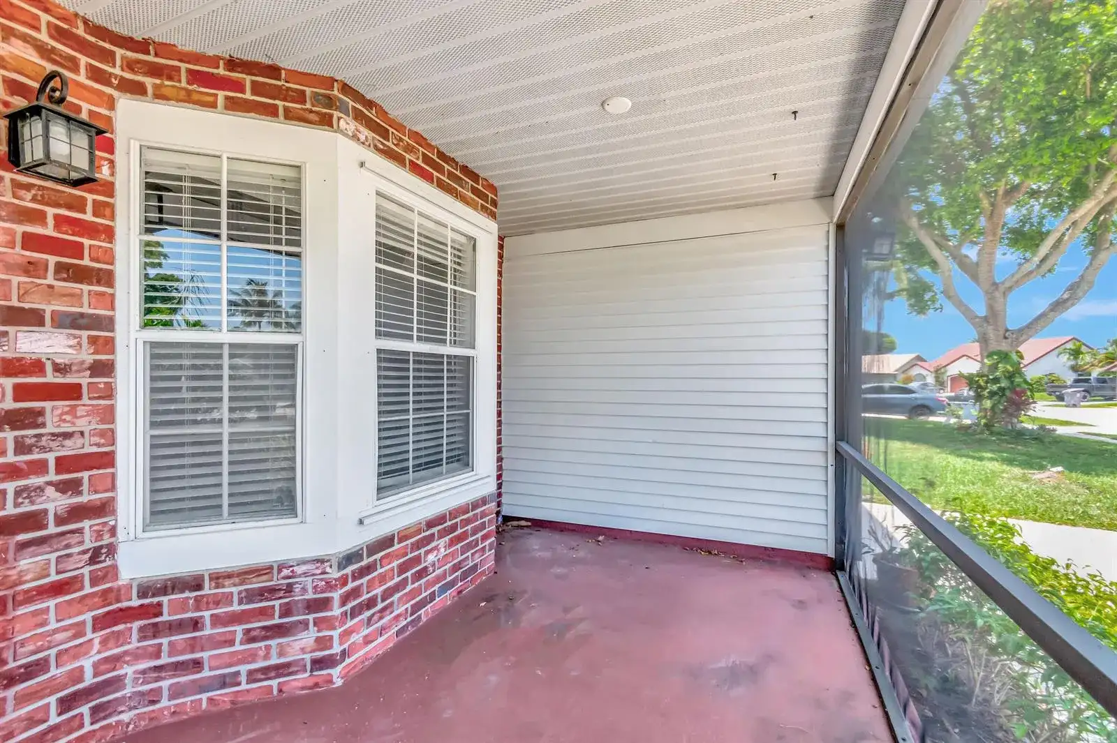 5048 BRIAN Boulevard, Boynton Beach FL 33472 photo 2