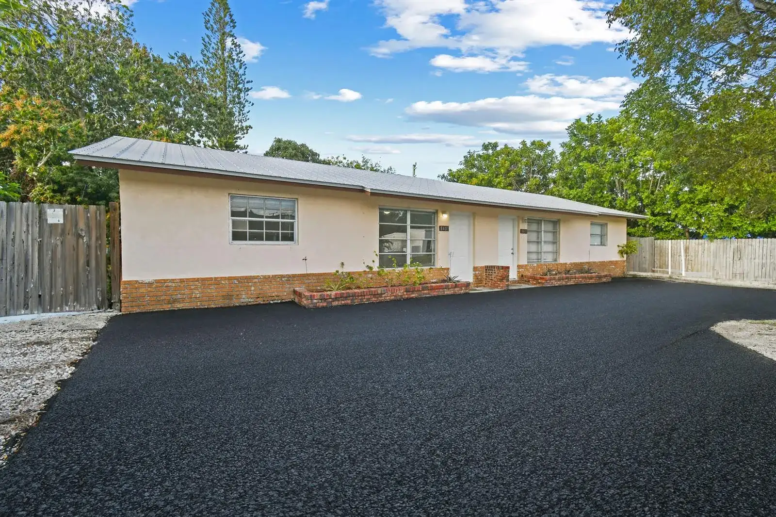 8401 SE Sunset Street, Hobe Sound FL 33455 photo 3
