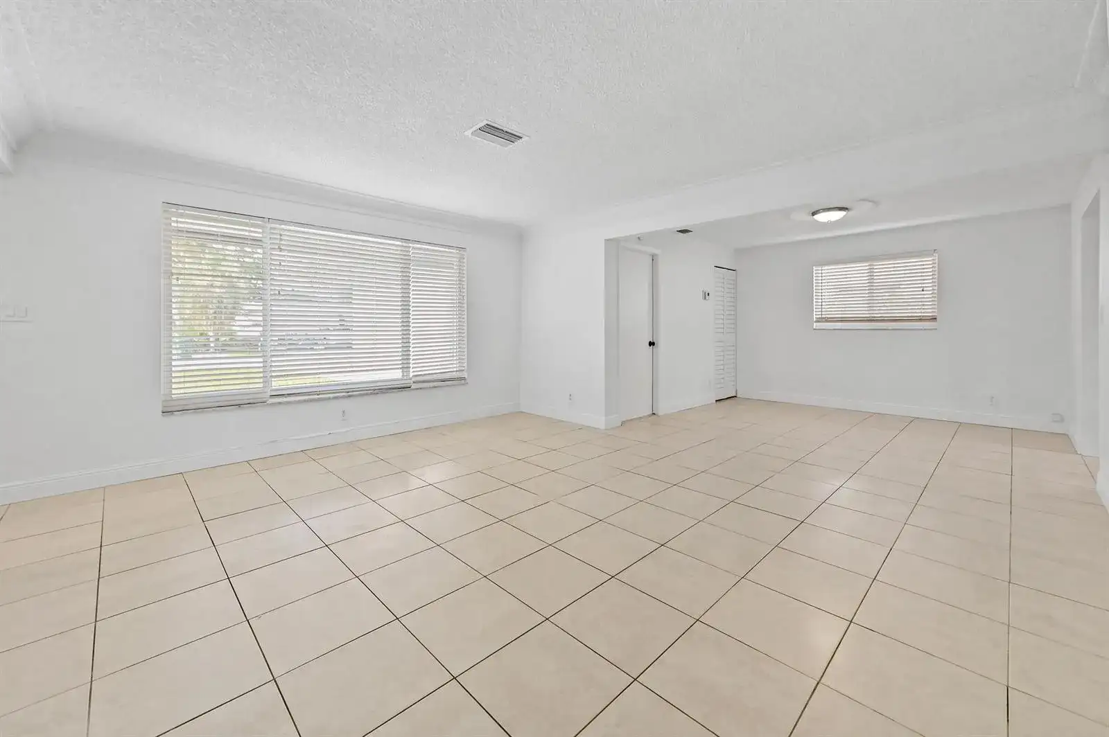 6575 NW 3RD Street, Margate FL 33063 photo 3