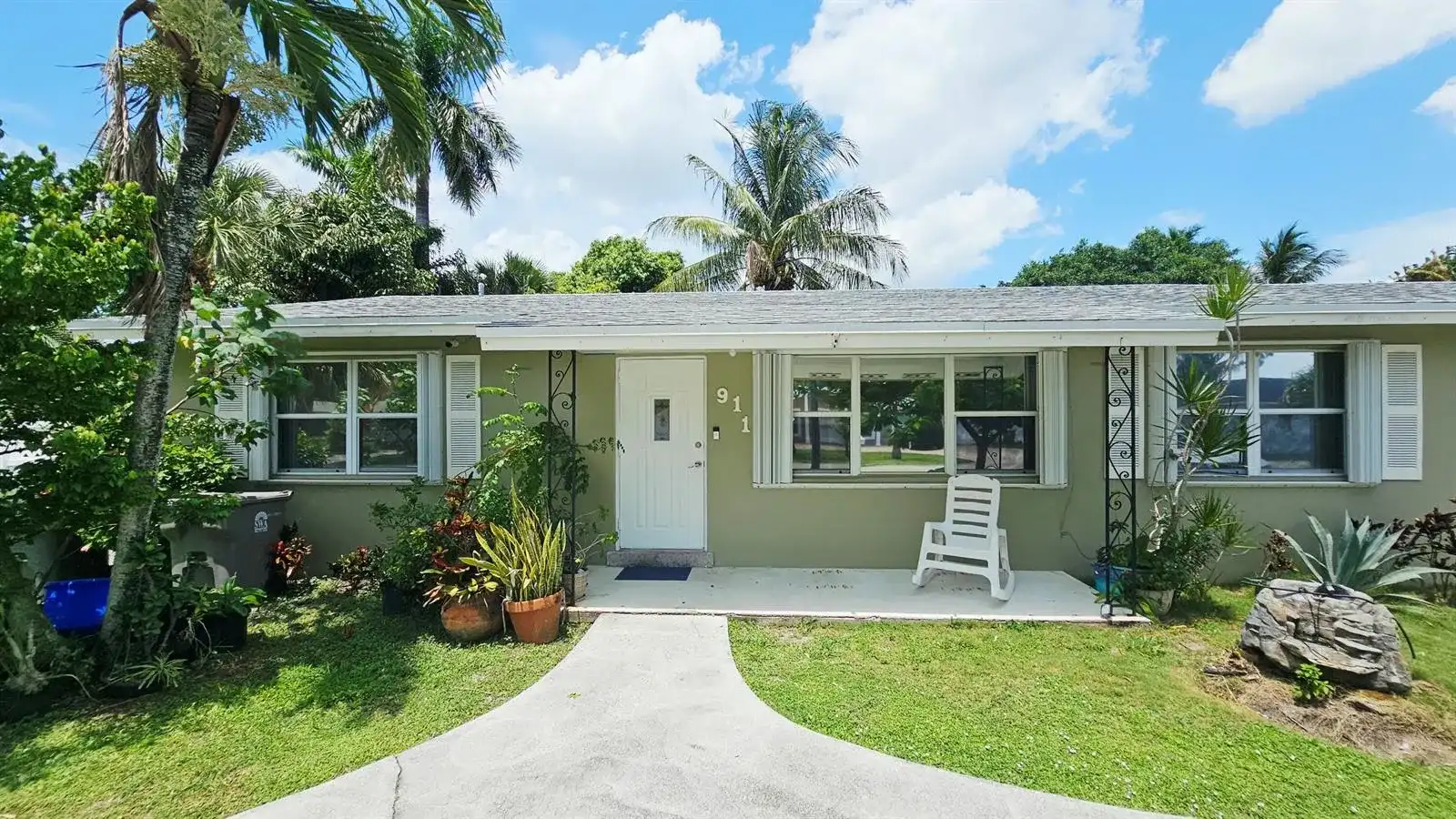 911 Burch Drive, West Palm Beach FL 33415