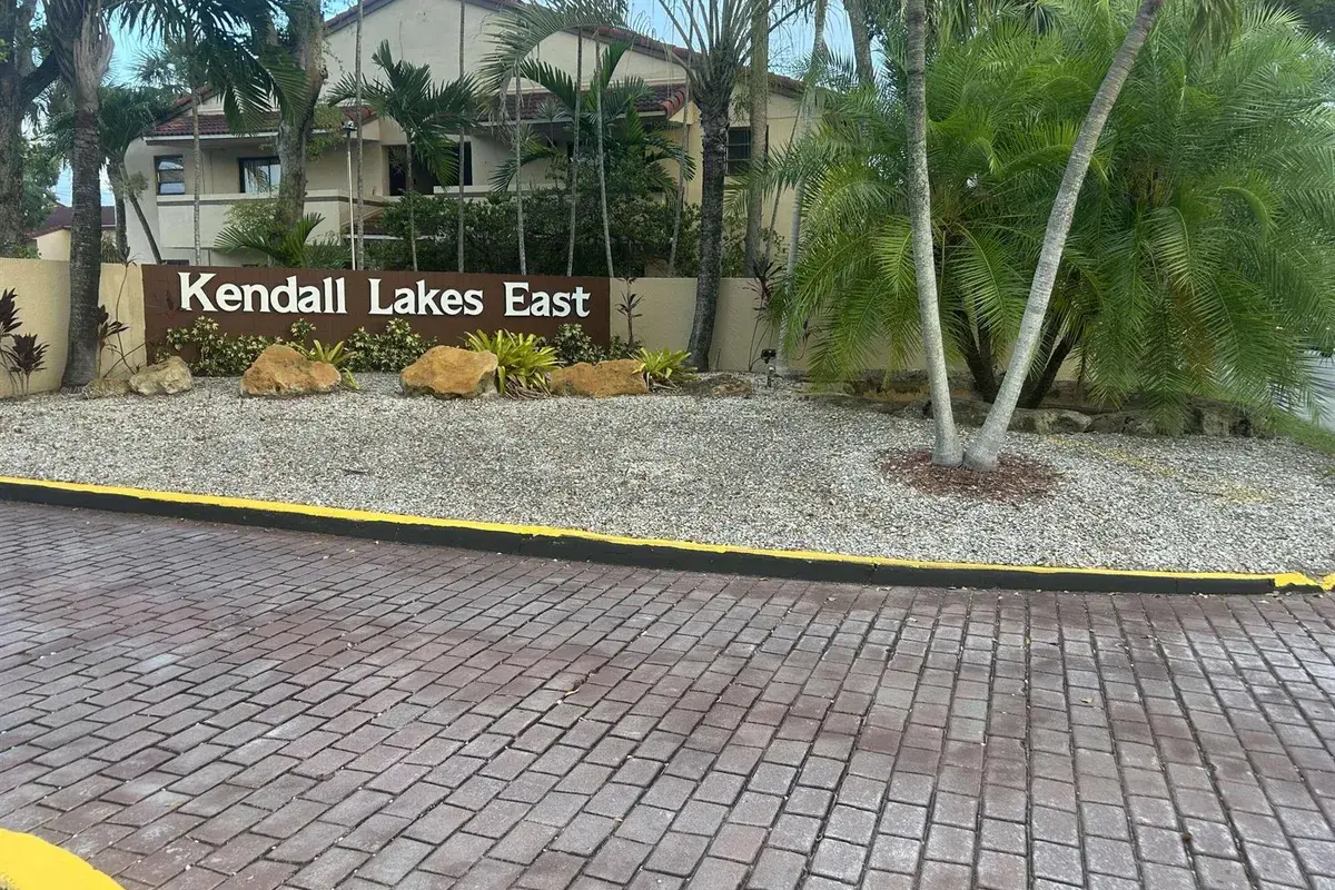 6206 SW 136TH Court # A102, Miami FL 33183