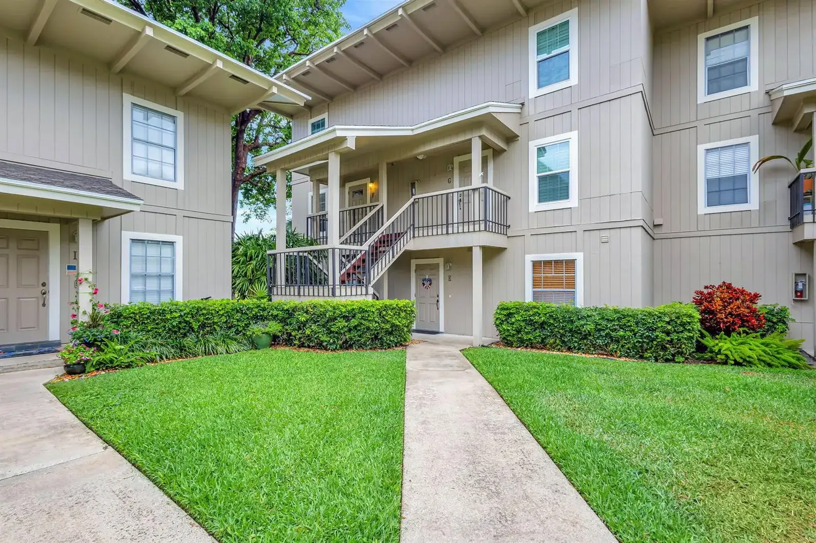 18350 SE WOOD HAVEN Lane # F, Jupiter FL 33469 photo 2