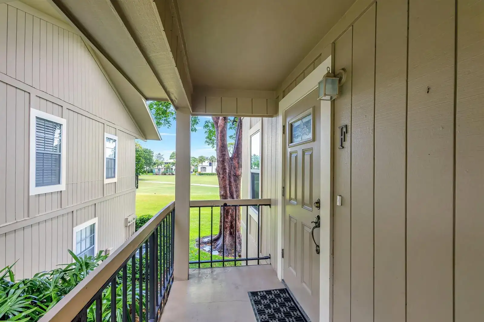 18350 SE WOOD HAVEN Lane # F, Jupiter FL 33469 photo 3