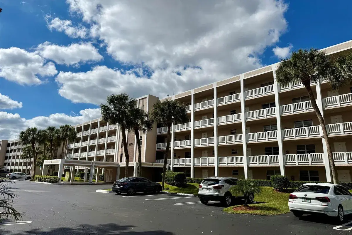 1200 NW 87th Avenue # 114, Coral Springs FL 33071