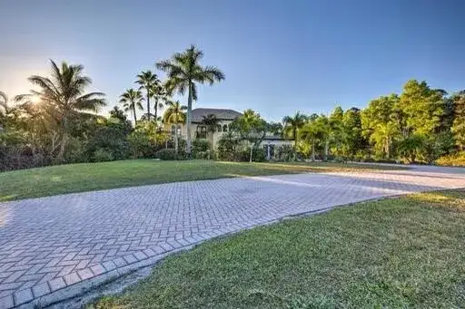 6425 Royal Palm Beach Boulevard, West Palm Beach FL 33412 photo 2