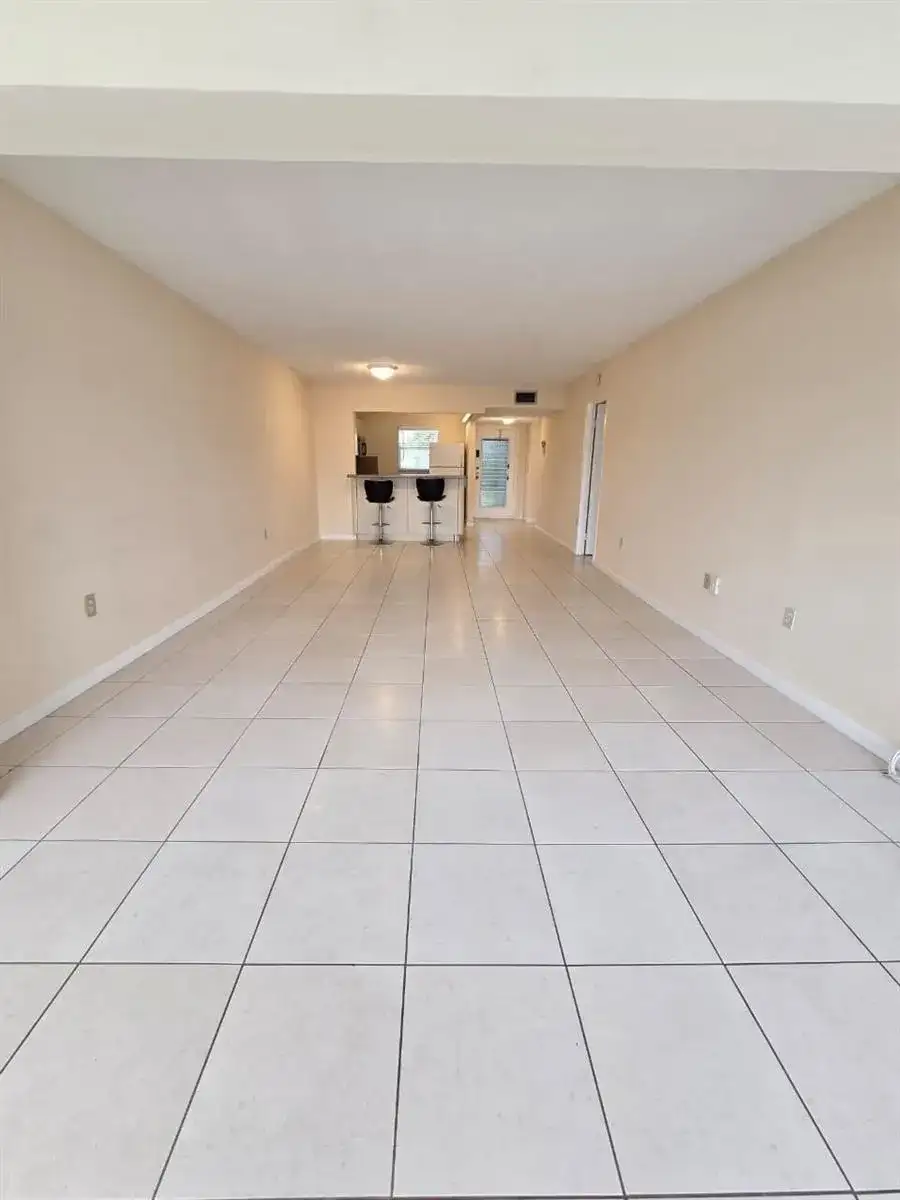 8321 SANDS POINT Boulevard # D306, Tamarac FL 33321 photo 3