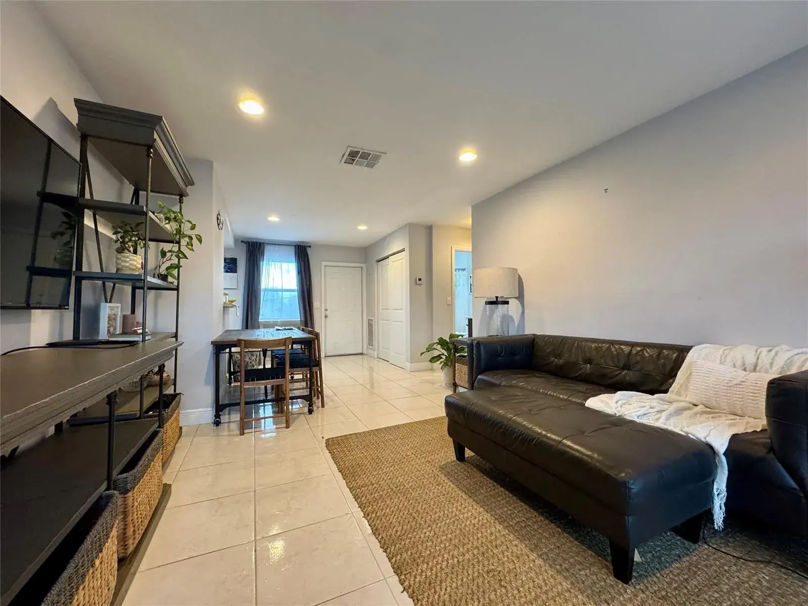 2801 NE 33RD Court # 206, Fort Lauderdale FL 33306