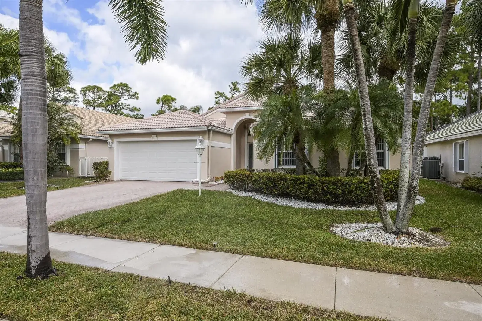 172 Jones Creek Drive, Jupiter FL 33458