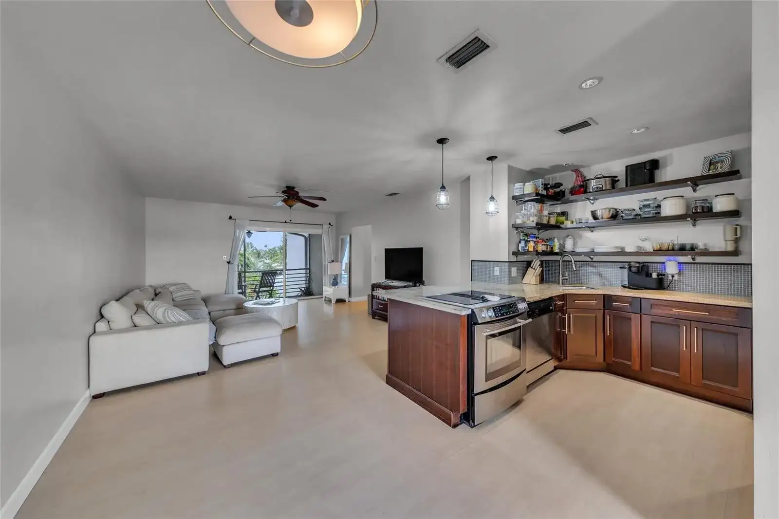 1535 SE 15TH Street # 305, Fort Lauderdale FL 33316 photo 4