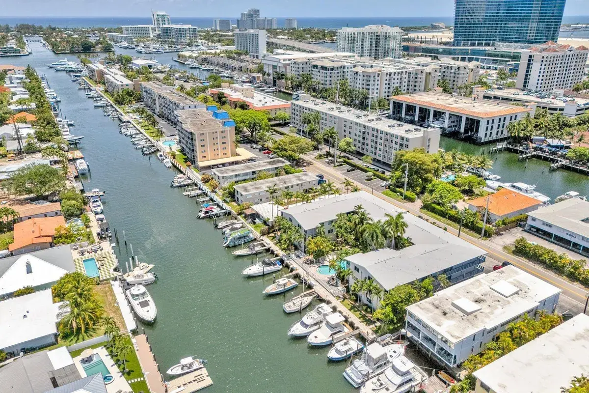 1535 SE 15TH Street # 305, Fort Lauderdale FL 33316