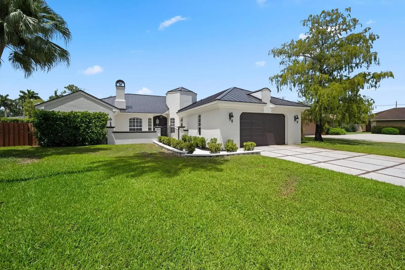 404 INDIGO Avenue, Wellington FL 33414 photo 2