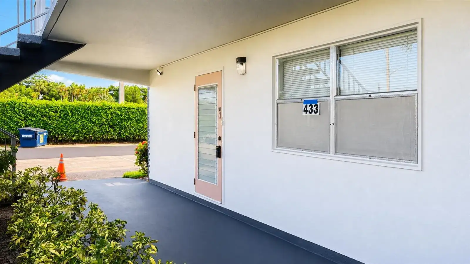 433 SAXONY J Way, Delray Beach FL 33446 photo 2