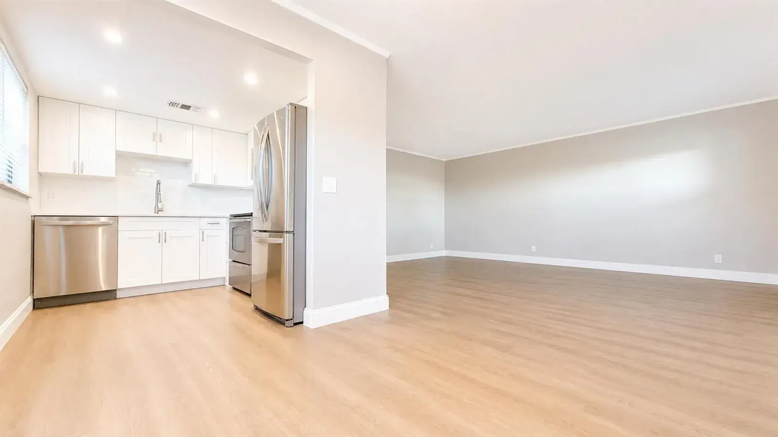 433 SAXONY J Way, Delray Beach FL 33446