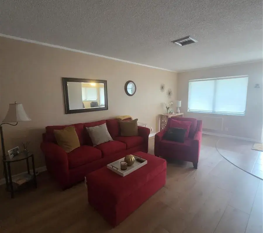 1920 NE 51ST Court # 201, Fort Lauderdale FL 33308