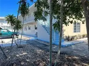 4652 POINCIANA Street # 1, Lauderdale By The Sea FL 33308
