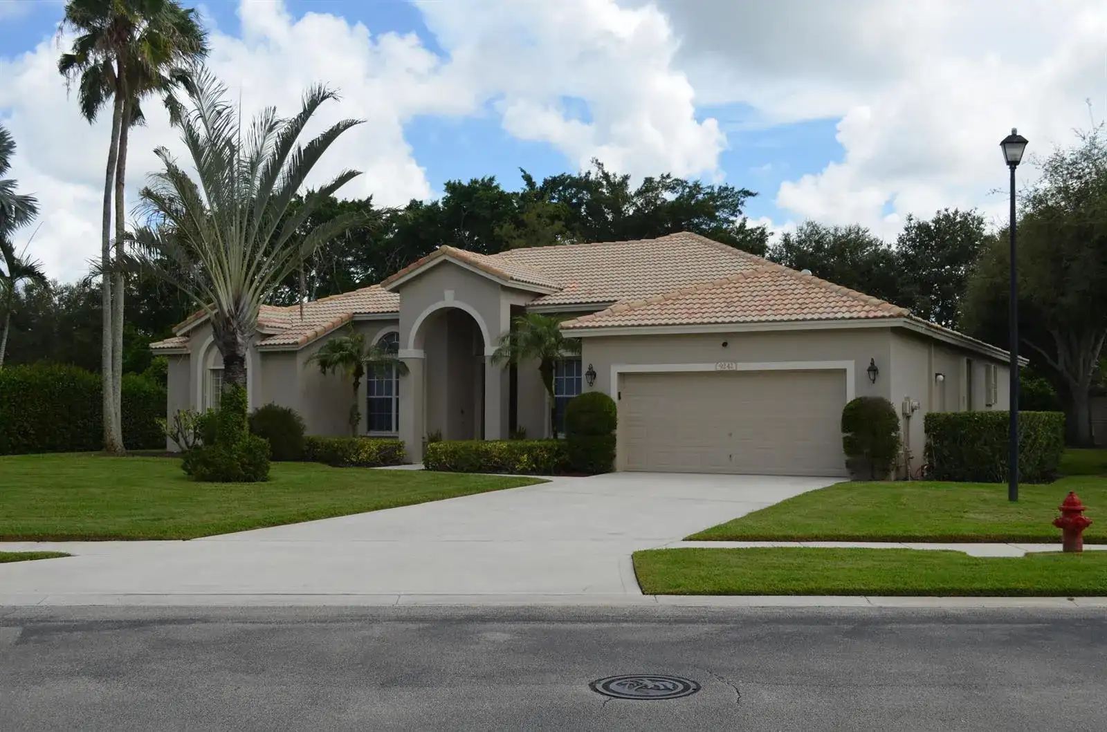 9242 Olmstead Drive, Lake Worth FL 33467 photo 2