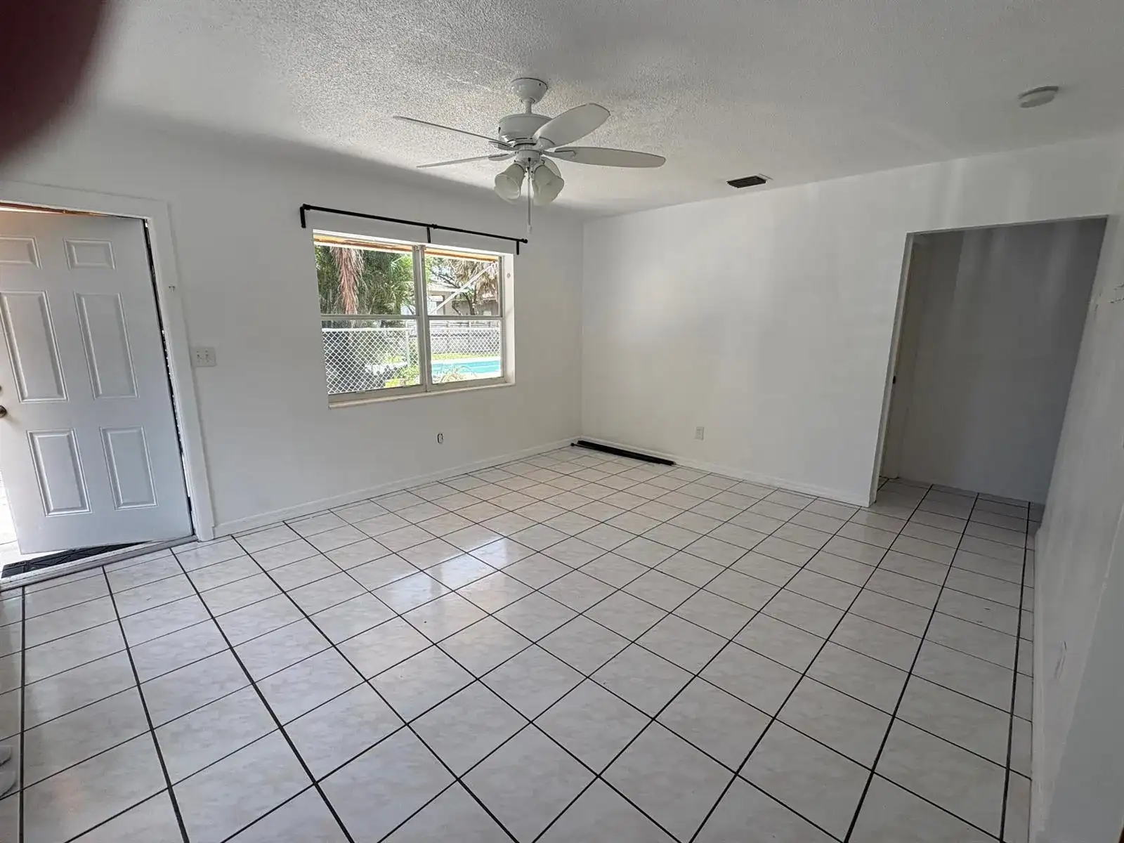 231 SW 8TH Street # 1, Dania Beach FL 33004 photo 3