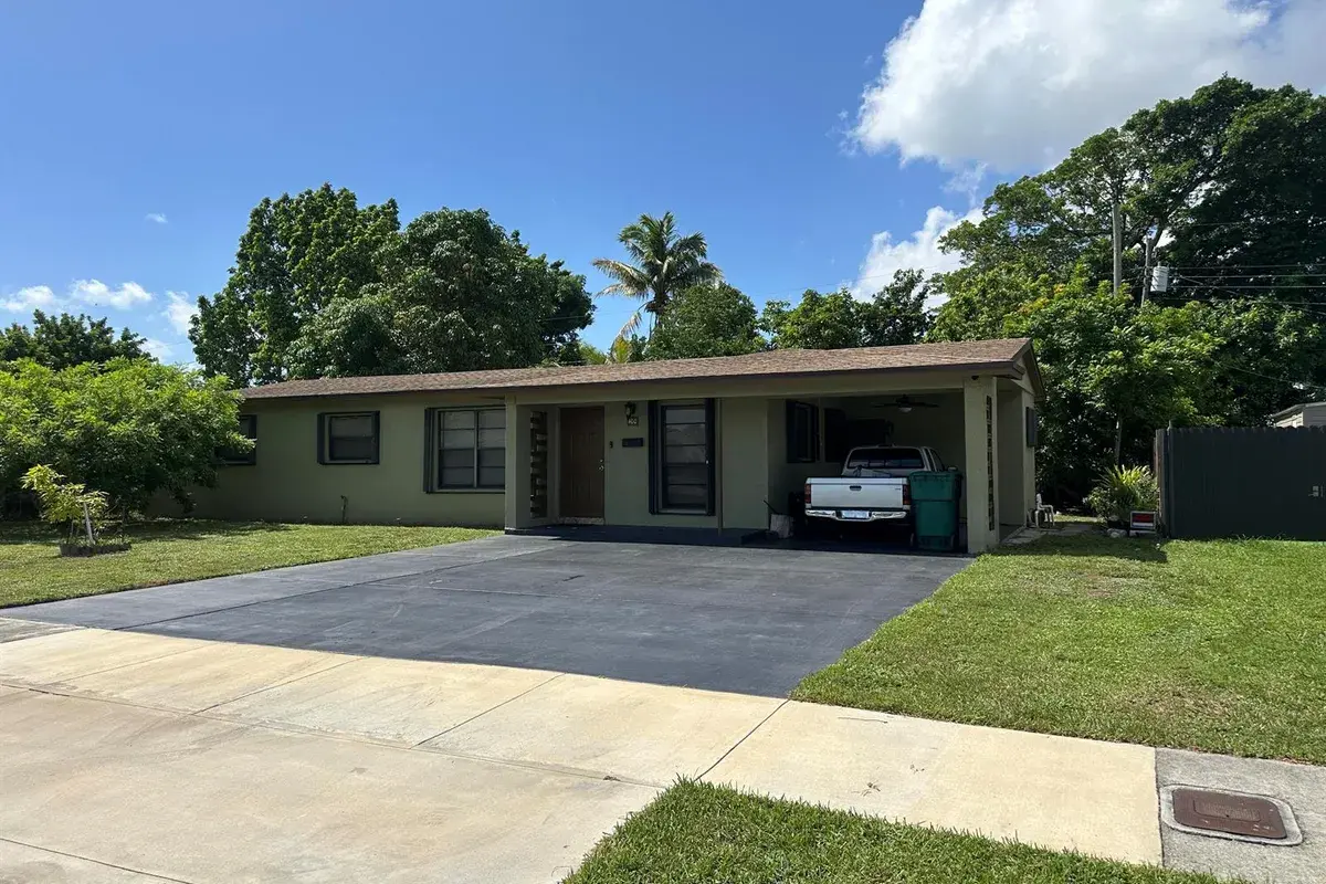 400 NW 184th Terrace # 400, Miami FL 33169