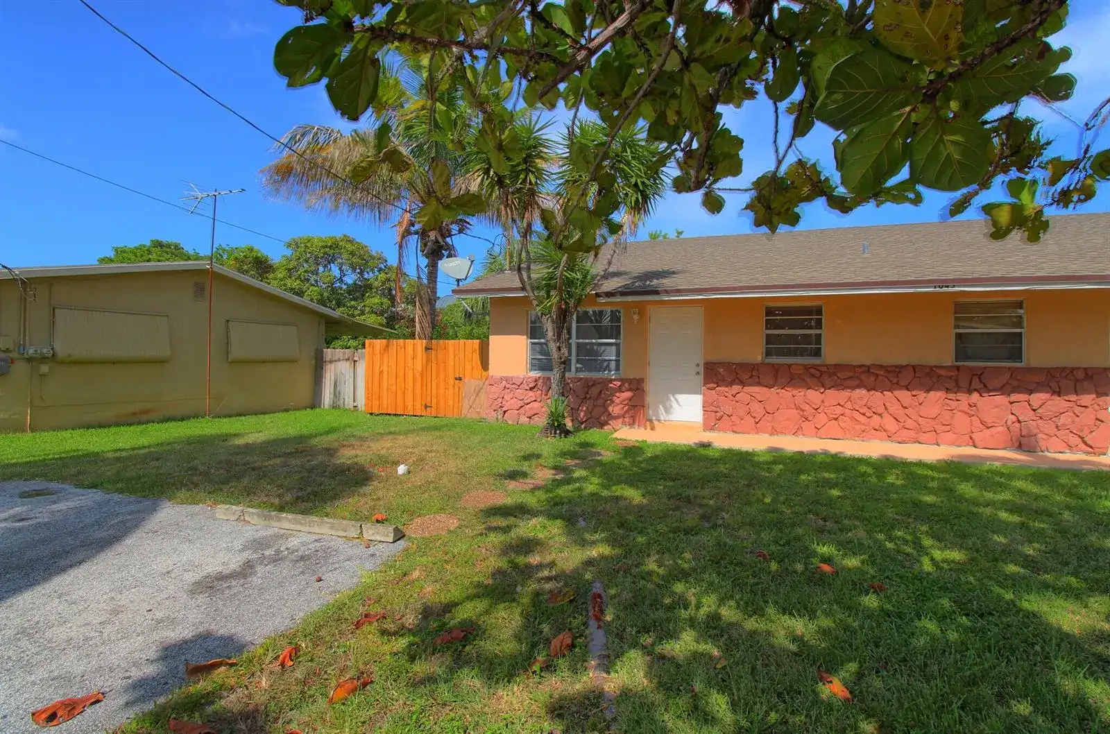 1045 Miami Boulevard # A, Delray Beach FL 33483 photo 3