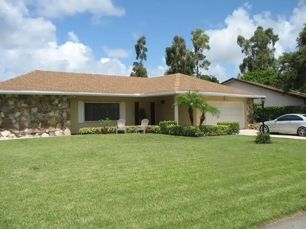 1805 Richard Lane, Palm Springs FL 33406