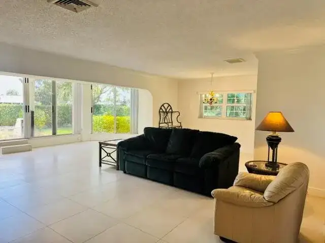 340 Orange Tree Drive # 5, Atlantis FL 33462 photo 3