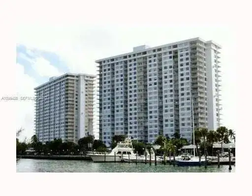 500 BAYVIEW Drive # 122, Sunny Isles Beach FL 33160