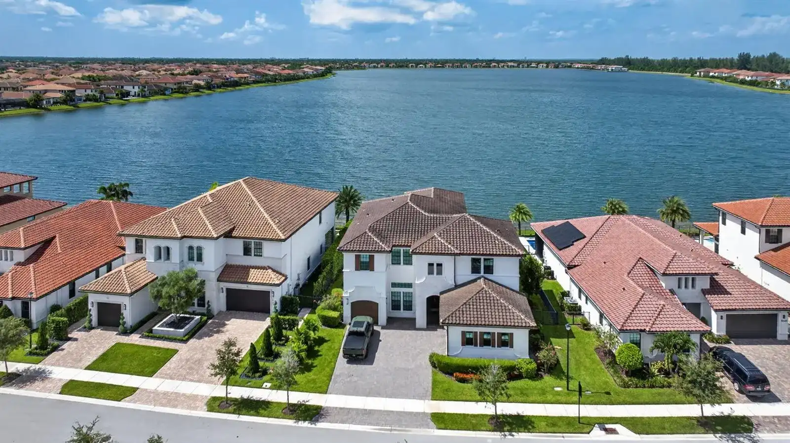 12450 N PARKLAND BAY Trail, Parkland FL 33076