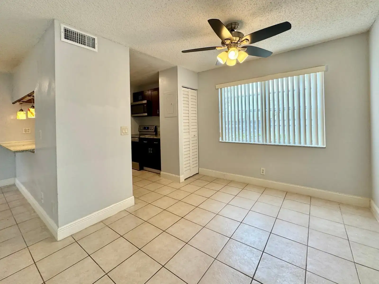 334 SW 86TH Avenue # 108, Pembroke Pines FL 33025 photo 4