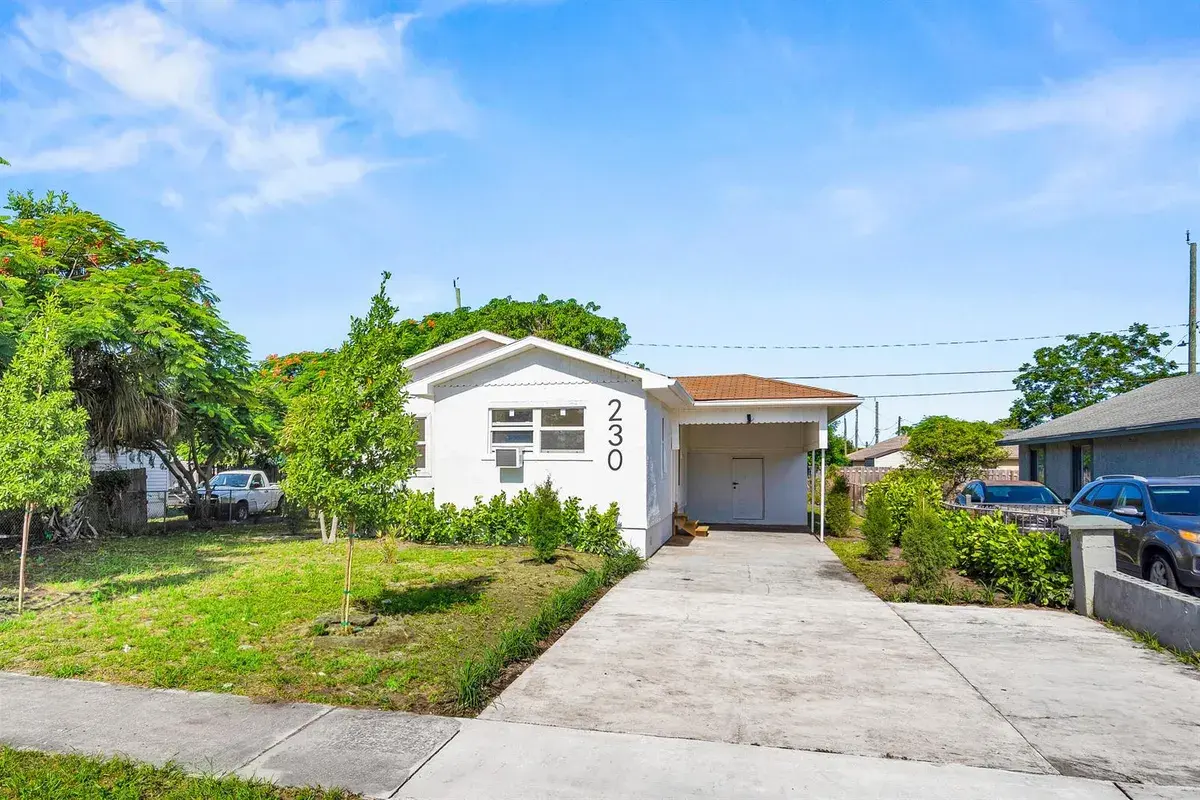 230 SW 6TH Avenue, Delray Beach FL 33444