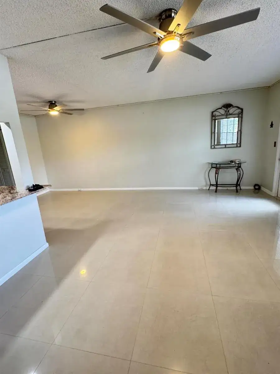1036 HARWOOD D # 1036, Deerfield Beach FL 33442 photo 3