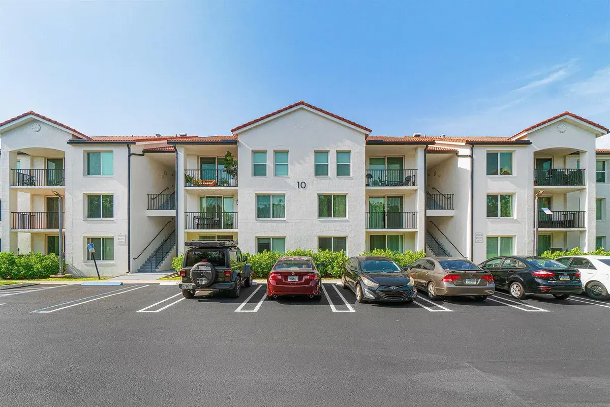 1013 VILLA Circle, Boynton Beach FL 33435
