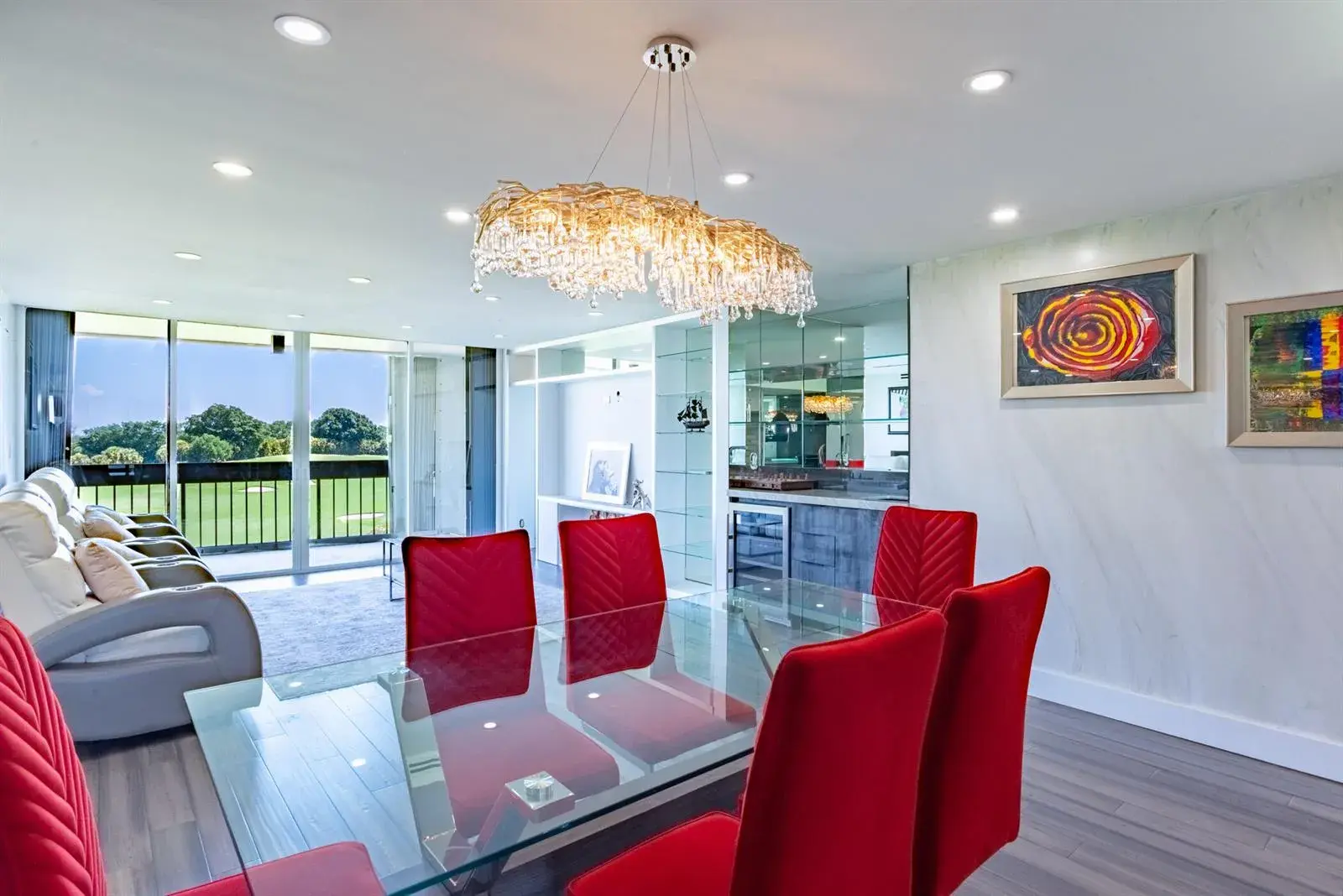 2000 PRESIDENTIAL Way # 501, West Palm Beach FL 33401