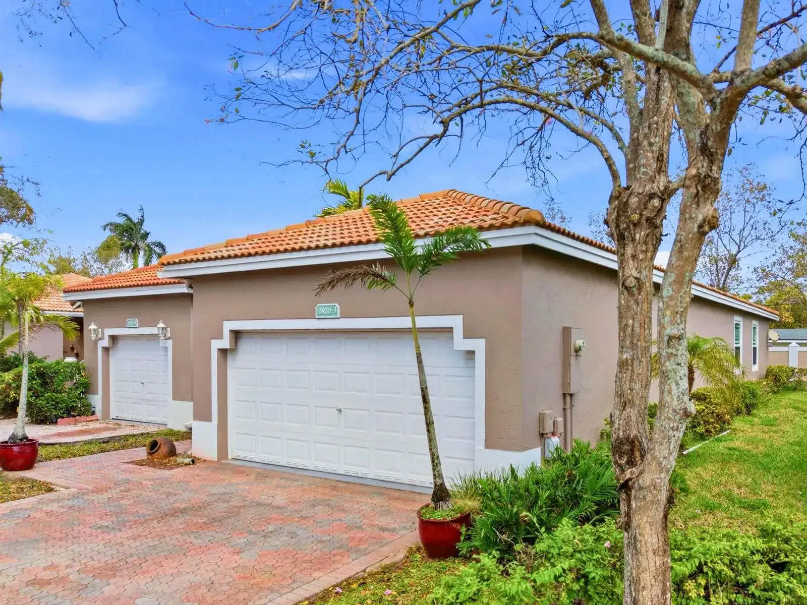 2920 E ARAGON Boulevard # 3, Sunrise FL 33313