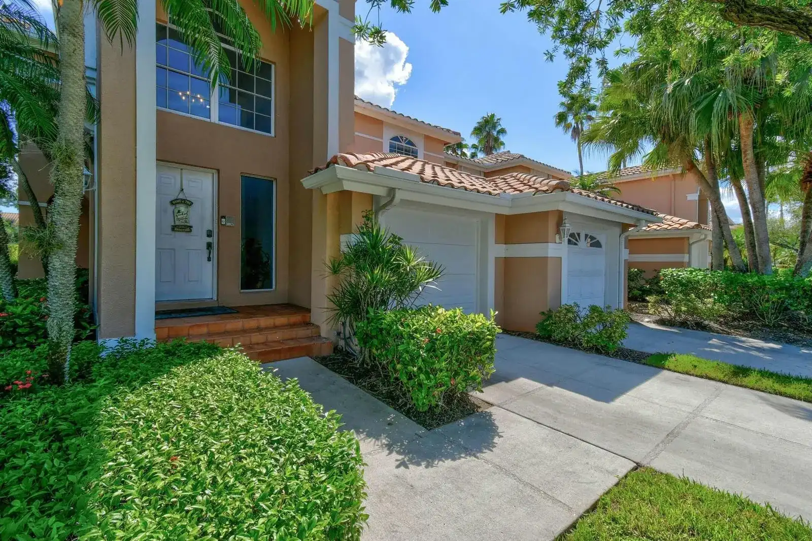 252 Legendary Circle, Palm Beach Gardens FL 33418
