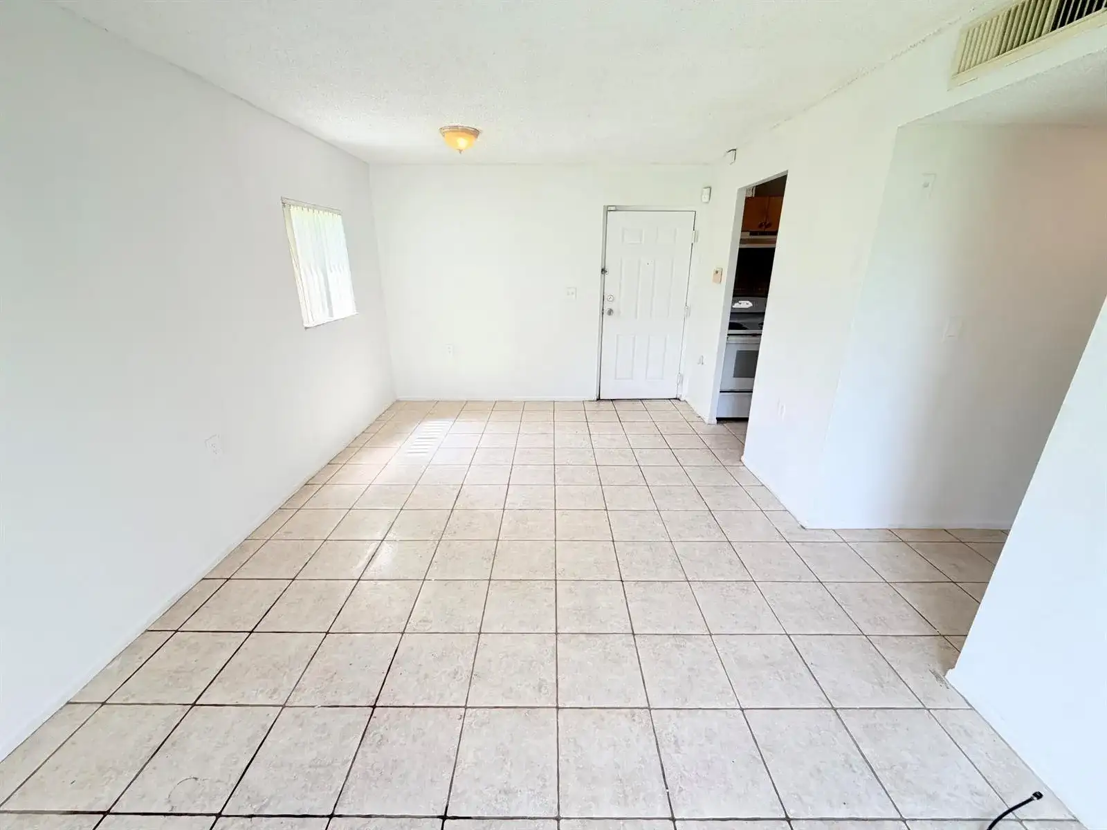 1089 N BENOIST FARMS Road # 102, West Palm Beach FL 33411 photo 4