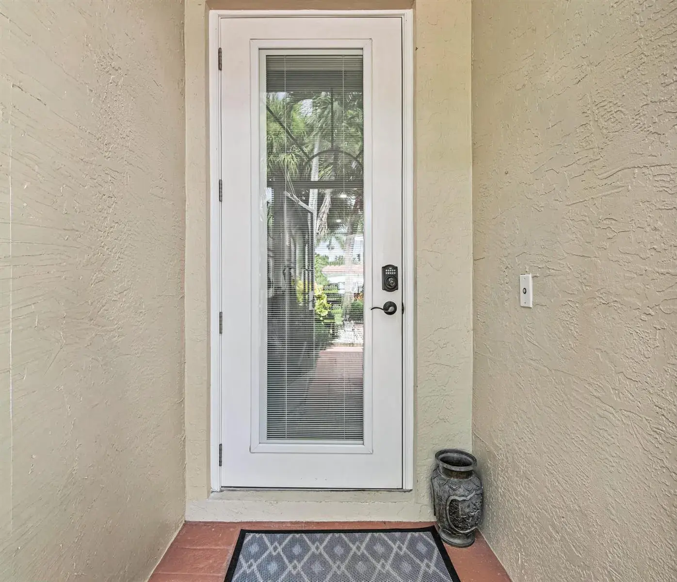 9636 Crescent View Drive N, Boynton Beach FL 33437