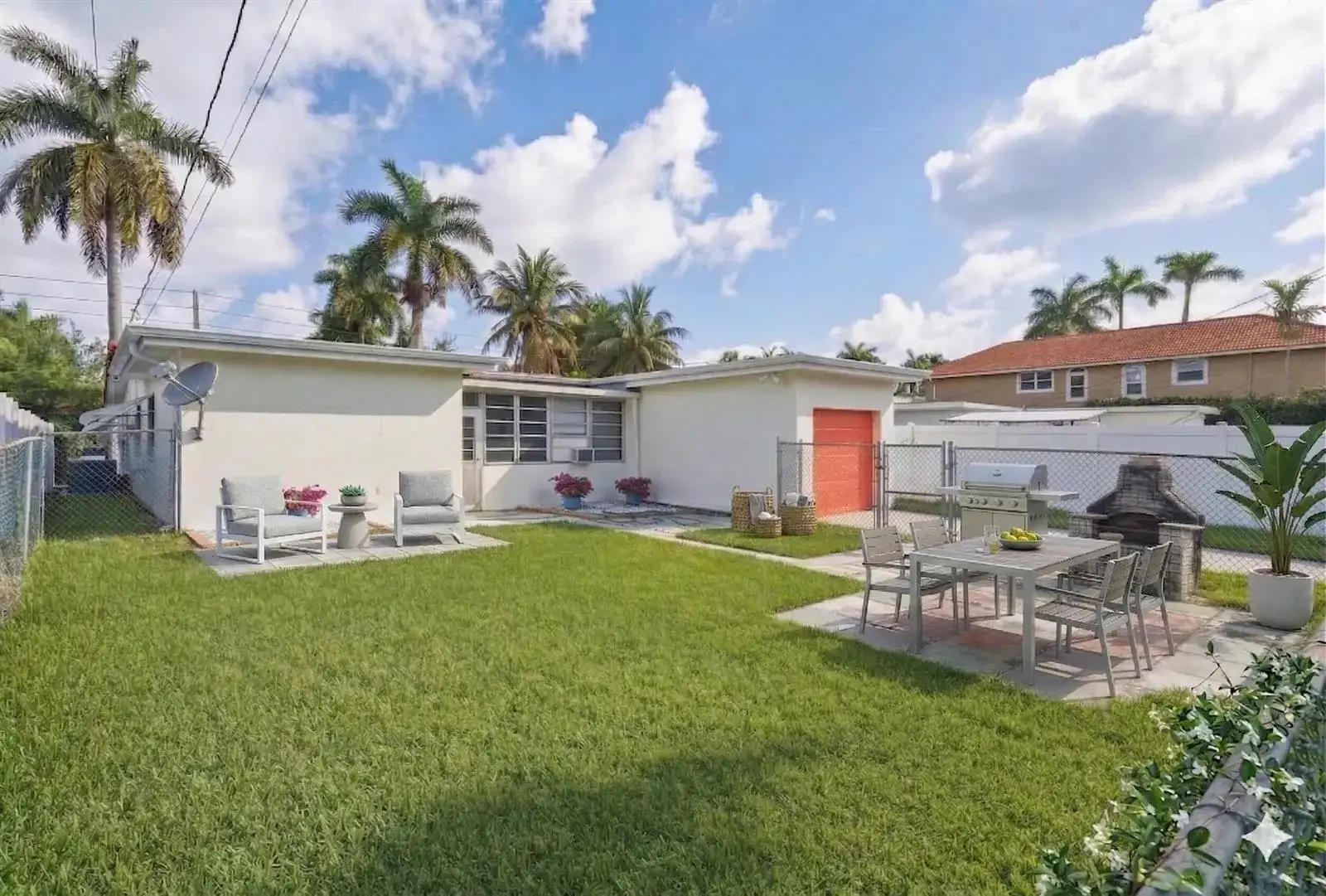 1114 Johnson Street, Hollywood FL 33019 photo 5