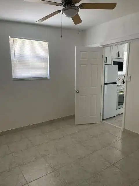 1631 Harrison Street Rear, Hollywood FL 33020 photo 4