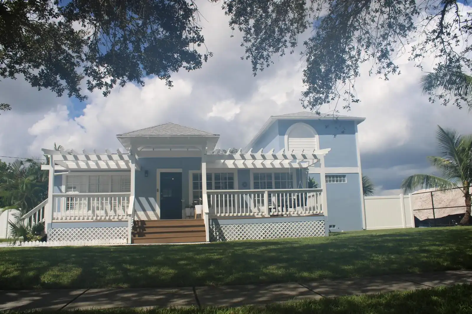 475 Seabrook Road, Tequesta FL 33469