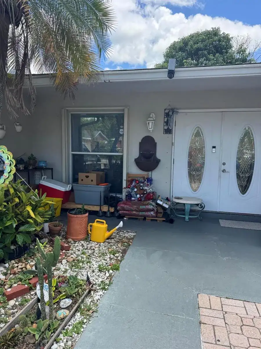 6280 SW 4th Street, Margate FL 33068 photo 4