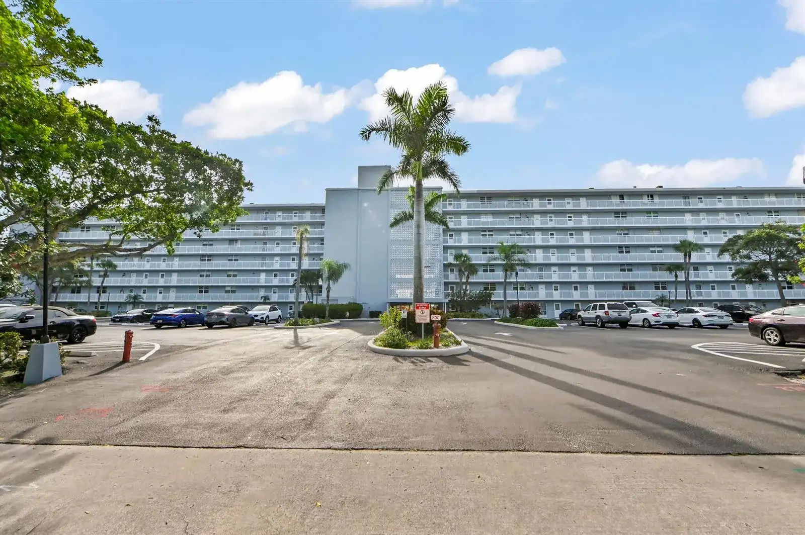 5700 NW 2ND Avenue # 708, Boca Raton FL 33487 photo 2