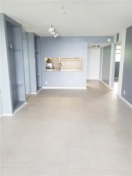 109 Lake Emerald Drive # 107, Oakland Park FL 33309 photo 4