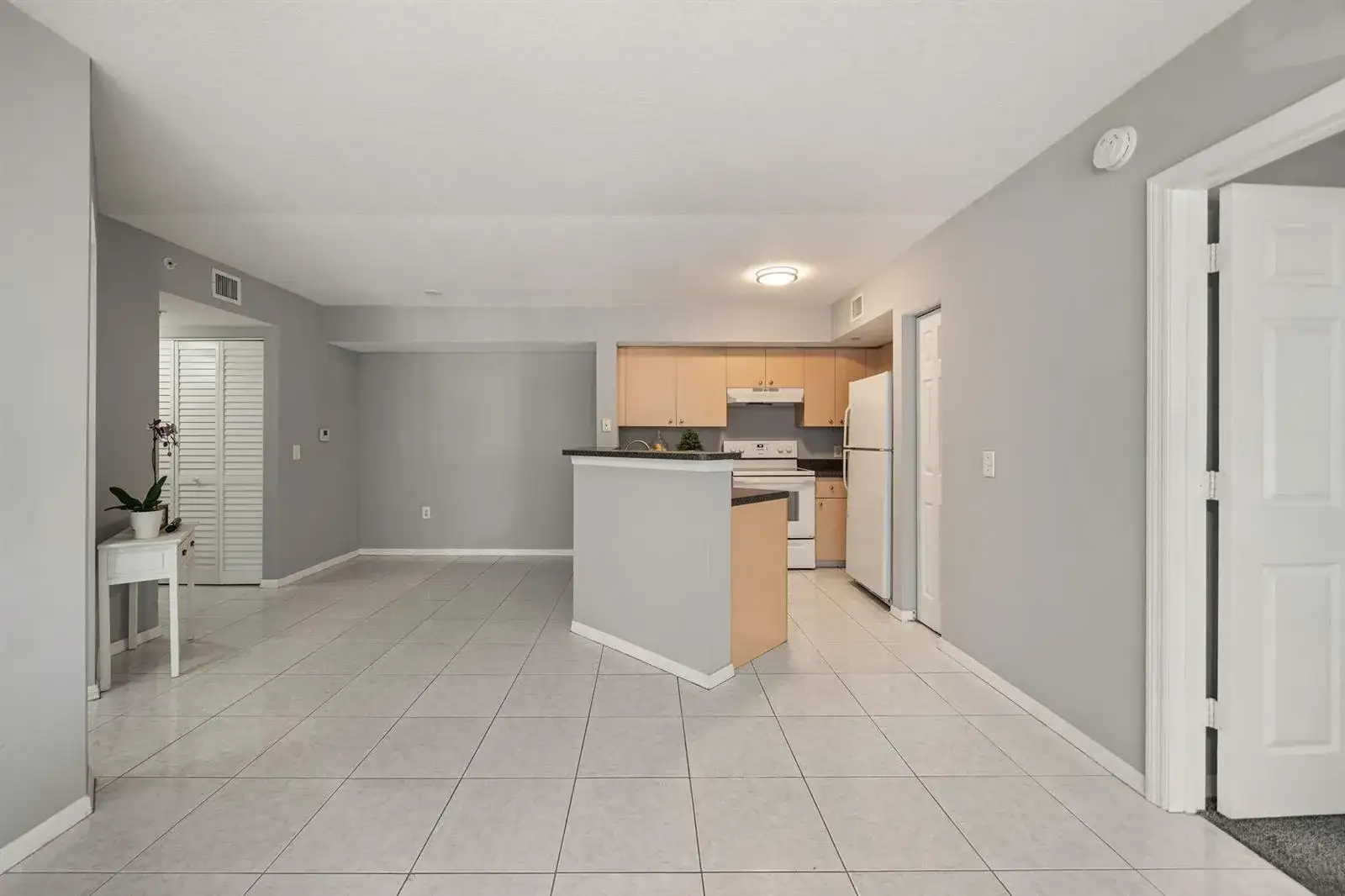 4151 San Marino Boulevard # 203, West Palm Beach FL 33409 photo 4