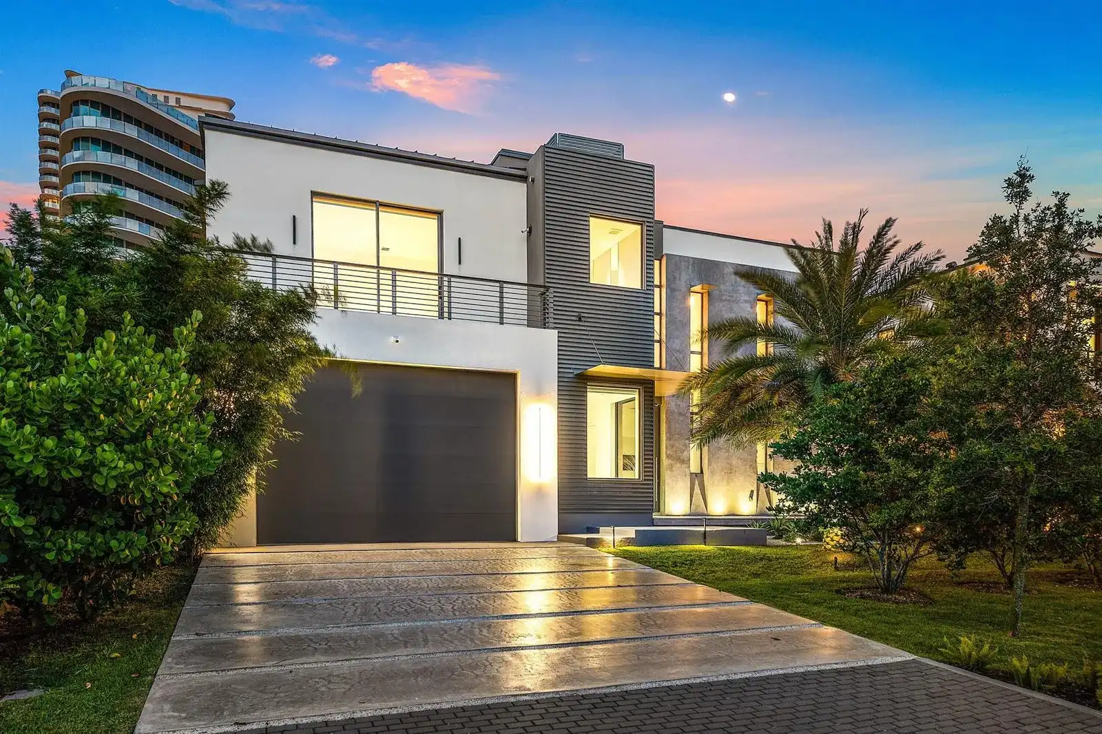 1650 E Terra Mar Drive, Lauderdale By The Sea FL 33062