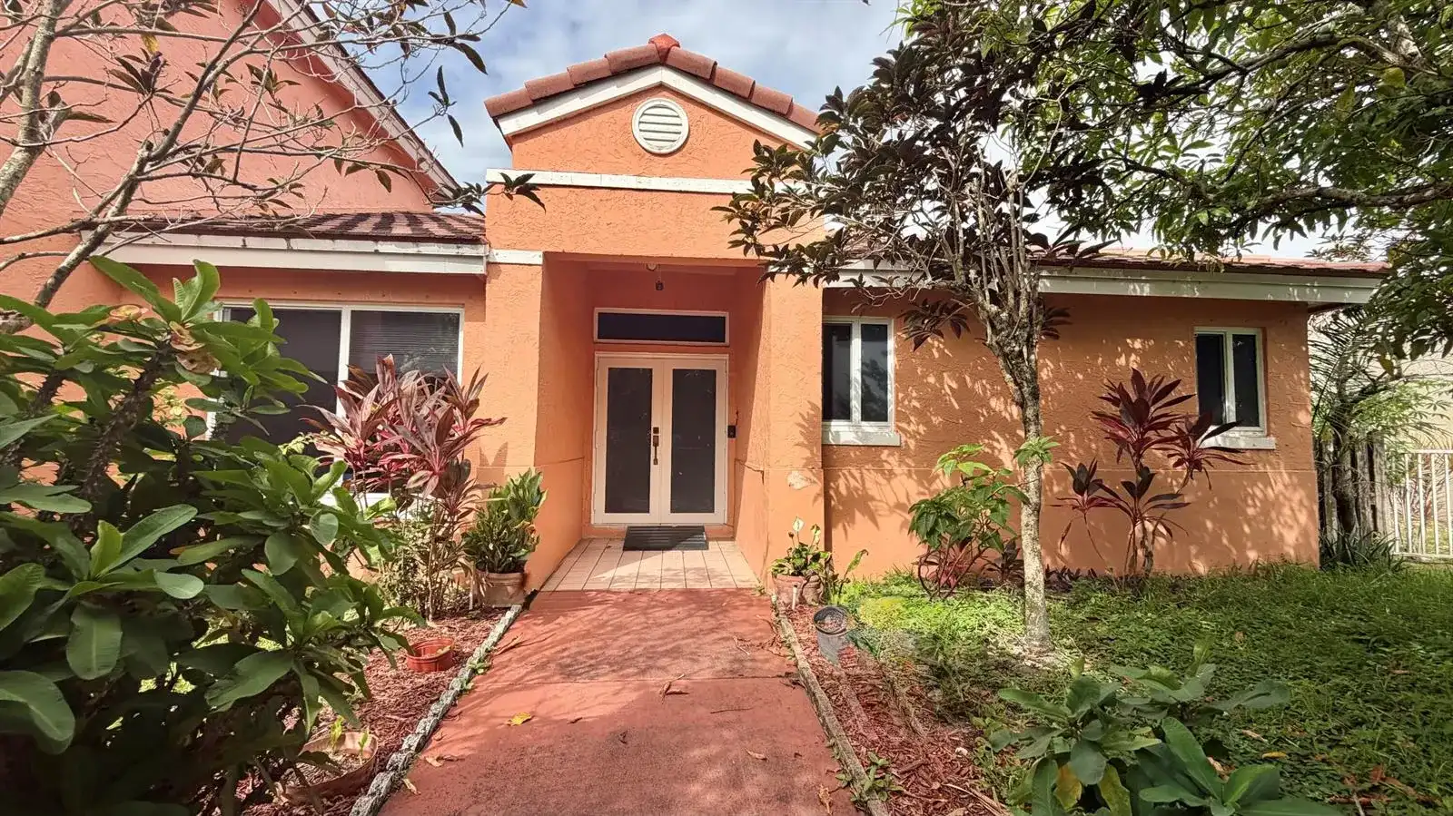 3130 Sunset Circle, Margate FL 33063