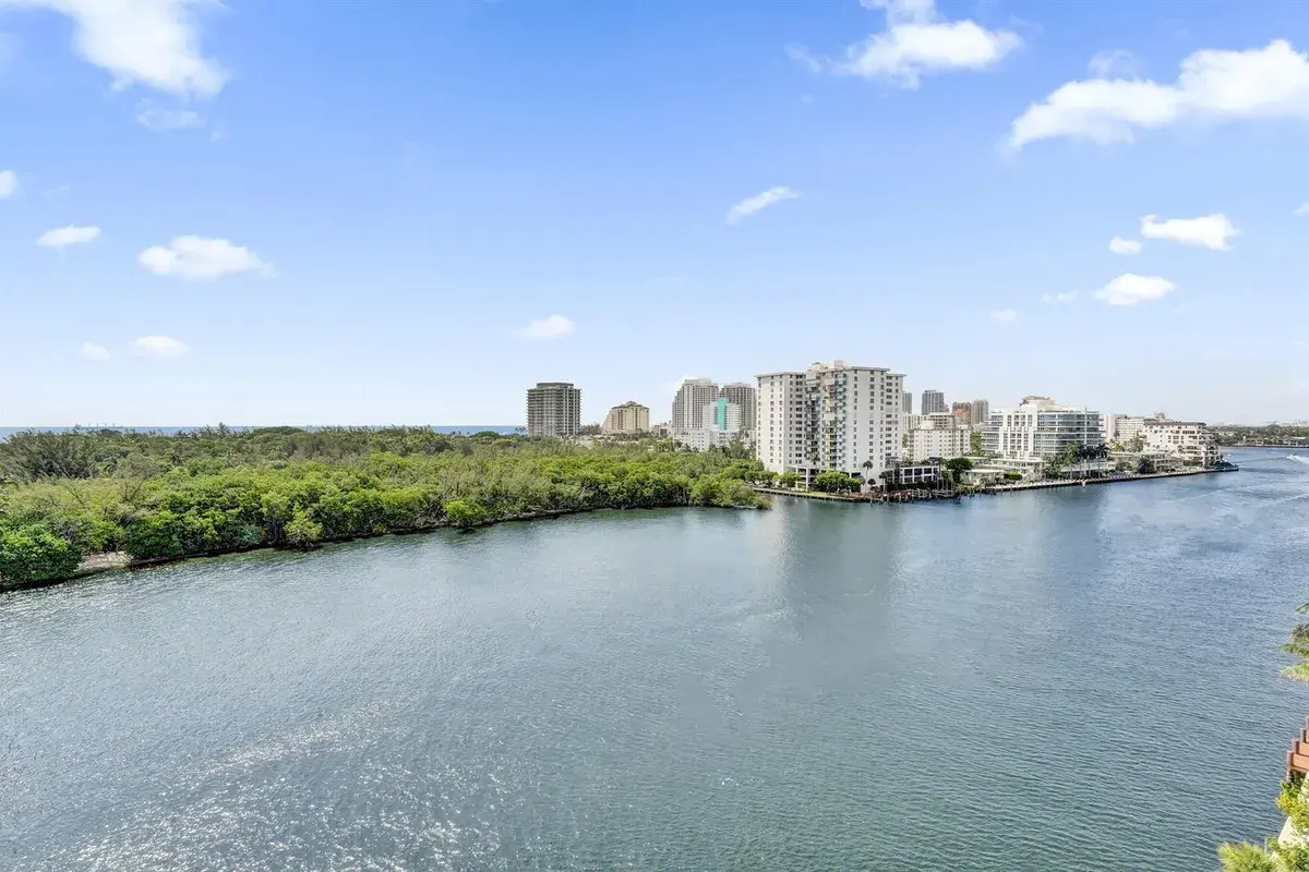 936 Intracoastal Drive # 10E, Fort Lauderdale FL 33304