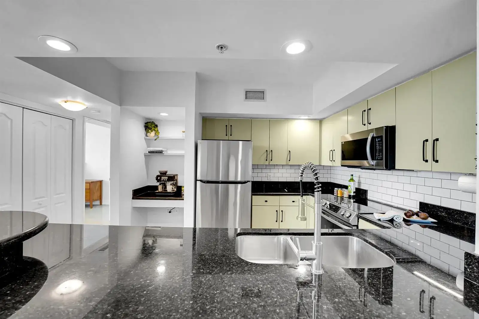 110 N Federal Highway # 1410, Fort Lauderdale FL 33301 photo 4