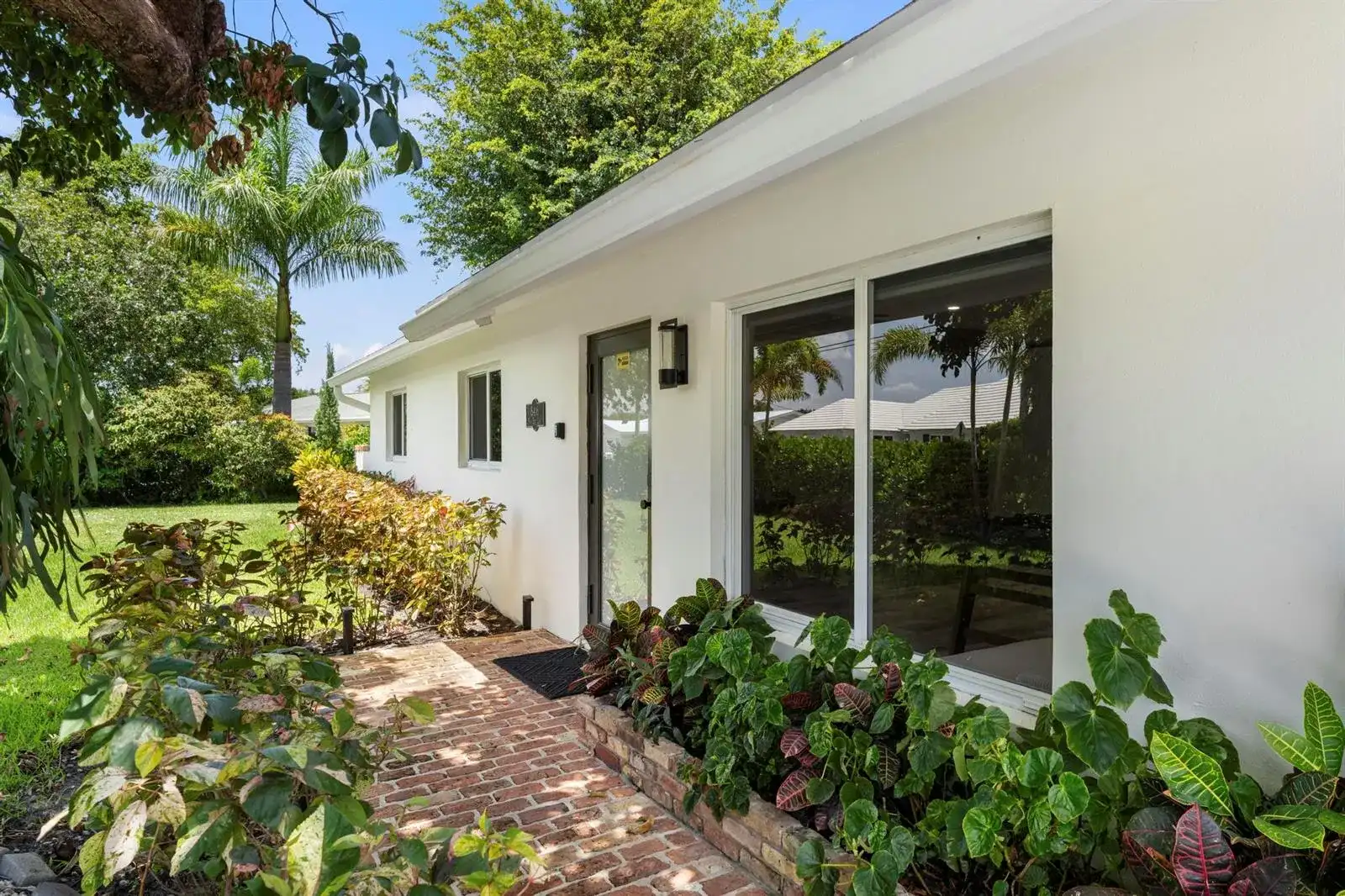 8416 Pine Tree Lane, Lake Clarke Shores FL 33406