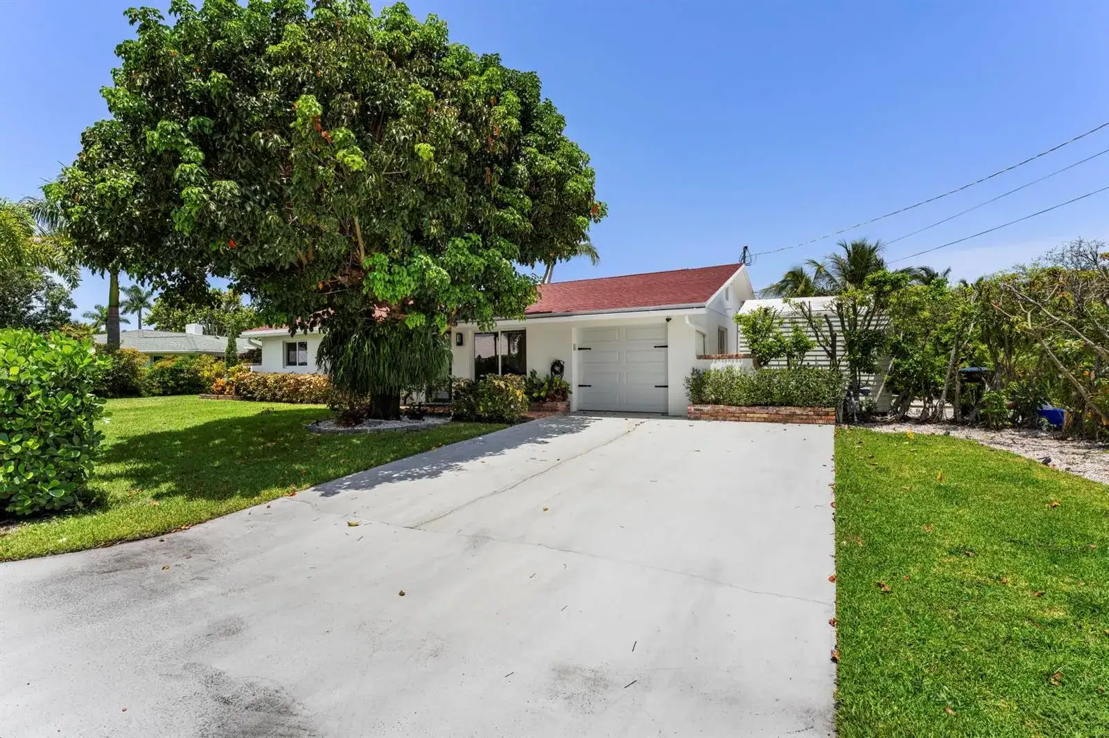 8416 Pine Tree Lane, Lake Clarke Shores FL 33406 photo 4